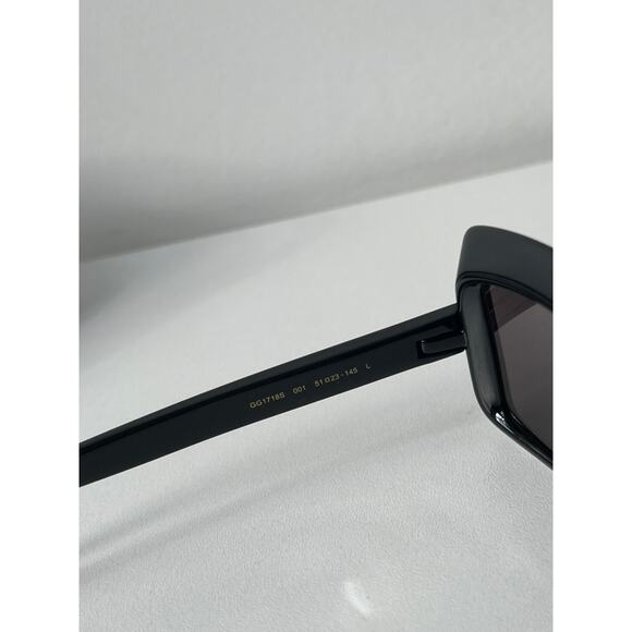 NEW Gucci GG1718S Black Logo Sunglasses